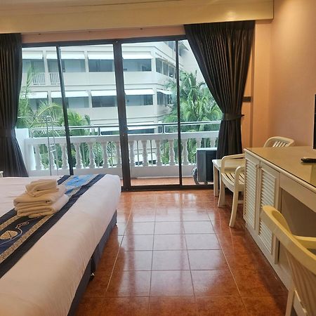 Patong Central Residence & Apartment Exteriör bild