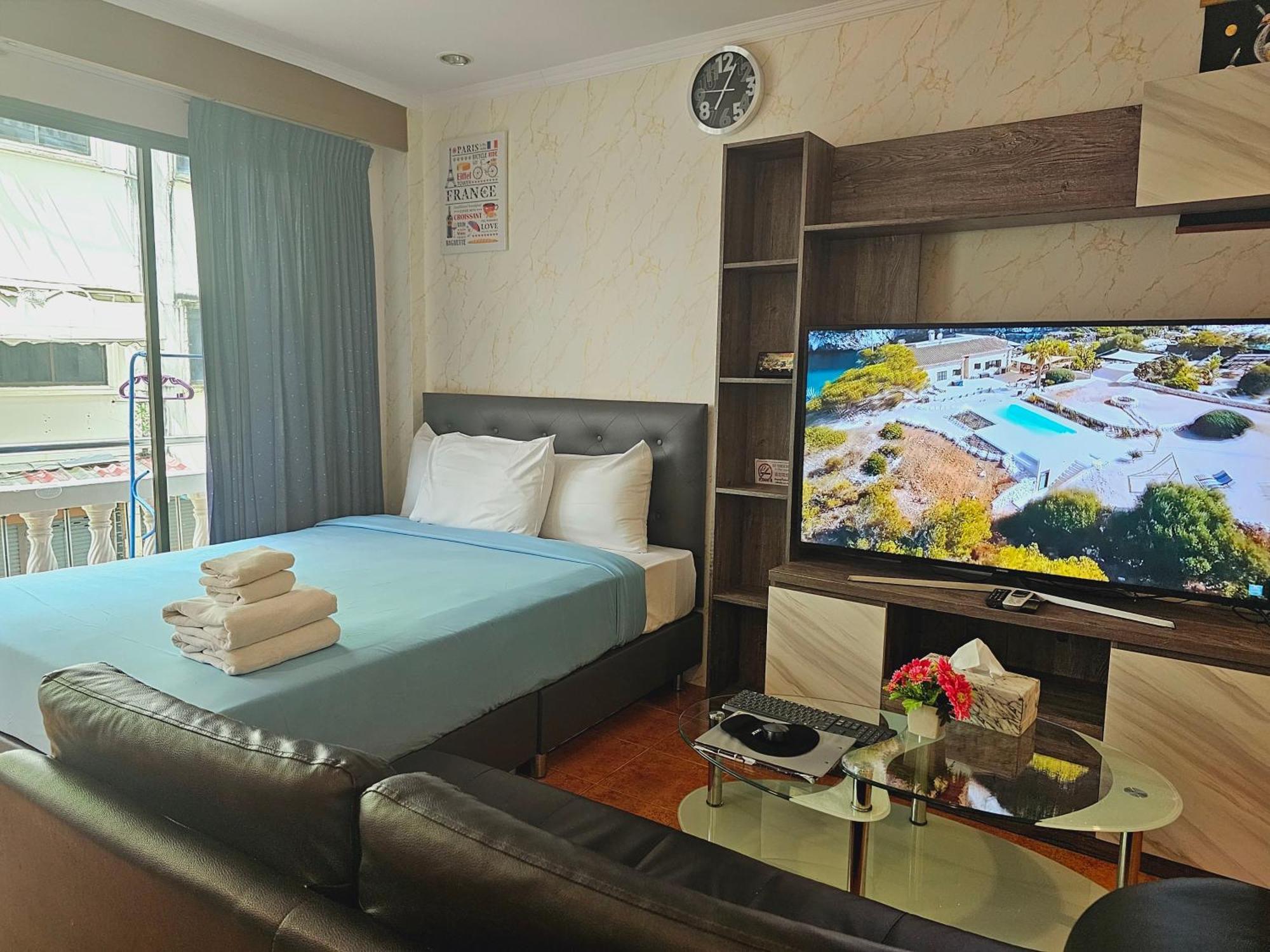 Patong Central Residence & Apartment Rum bild